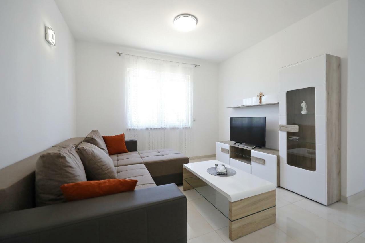 Apartmani Vlado Mitar Сукошан Экстерьер фото